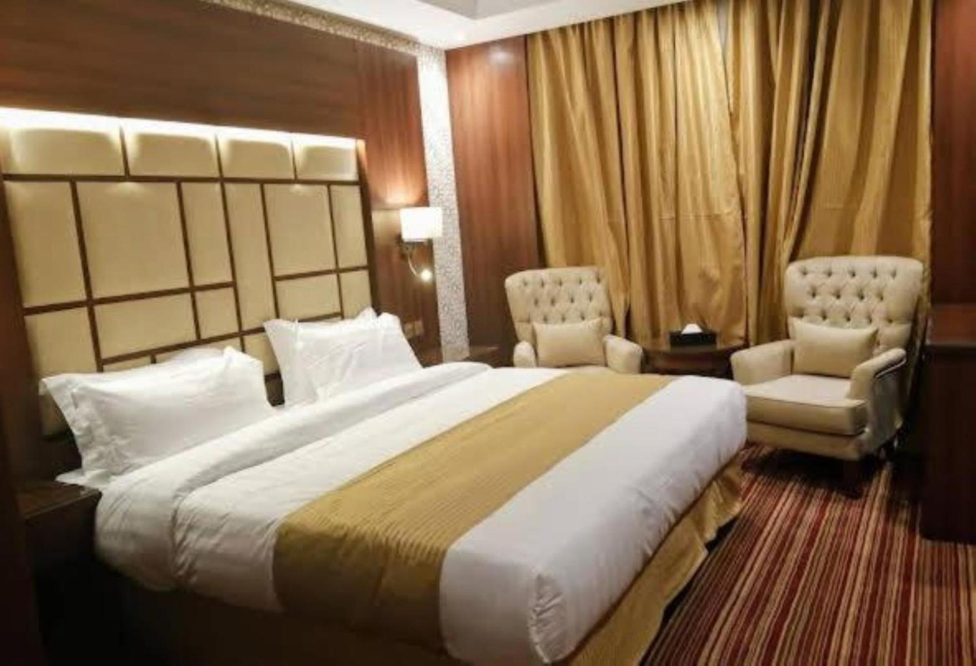 Quiet Jeddah Al Hamra Hotel Eksteriør billede